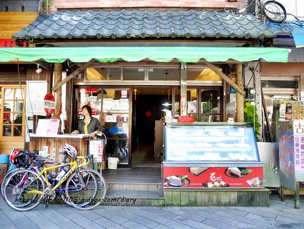 【石碇一日遊】#石碇老街 #必吃陳記養生恬點 #百年石頭屋 #不見天街 #淡蘭古道 #許家麵線 #千島湖 (3).JPG