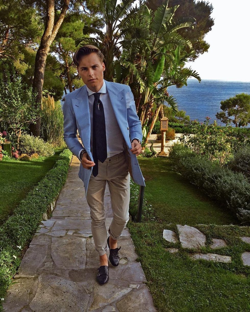 ある日突然億万長者に イケメン御曹司グスタフ マグナー ウィッツアーを追跡