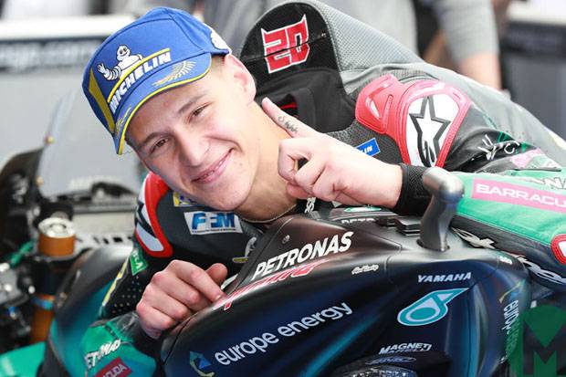 Tak Setuju Rossi Ikut Kembangkan M1 Ini Alasan Quartararo Sindonews Line Today