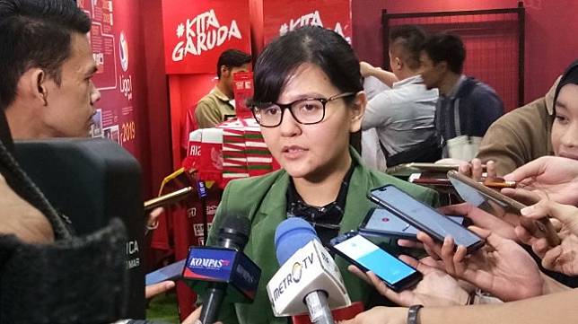 Sekretaris Jenderal PSSI Ratu Tisha Destria ditemui di JCC, Senayan, Jakarta, Rabu (21/8/2019). [Suara.com/Adie Prasetyo]