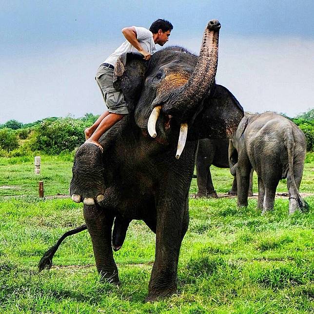 10 Foto Kece Hamish Daud Sang Traveler Sejati