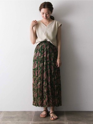 アイボリーとはどんな色 ベージュとの違いは