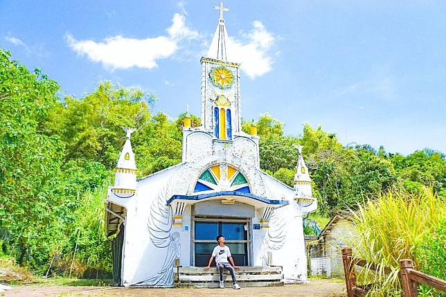 ▲宜灣卡片教堂（圖／IG @qiuung）