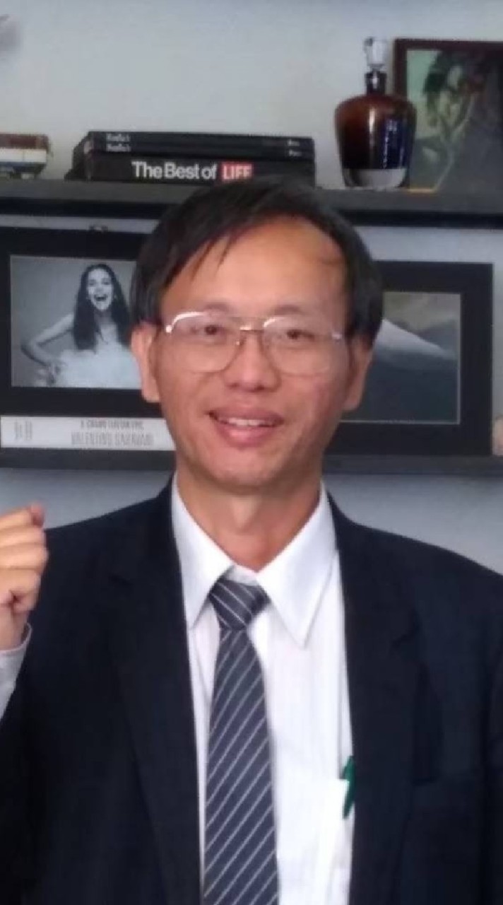 張烱春 _工商服務團/百工百業振興經濟