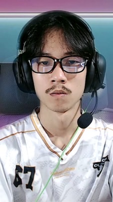 ELiGOSอัพเดทไลฟ์#หาเพื่อนเล่นเกมส์