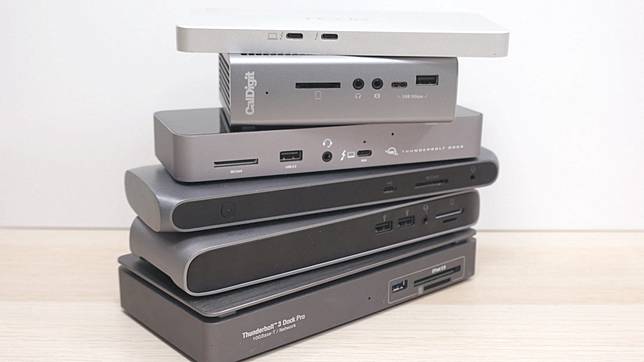 2022 EnterBox Thunderbolt Dock 橫向評測|選購指南、優缺點分析|六款TBT Dock 規格評比| ePrice 比價王| LINE TODAY THUNDERBOLT DOCK,W 1M CABLE並行輸入