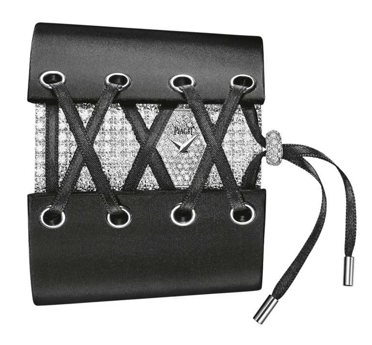 PIAGET「Limelight Creative系列」18K白金高級珠寶手鐲腕錶，黑色緞面寬版錶帶搭配小牛皮內襯，18K白金錶殼，57 X 58mm，278顆鑽石╱7,550,000元。（圖╱PIAGET提供）