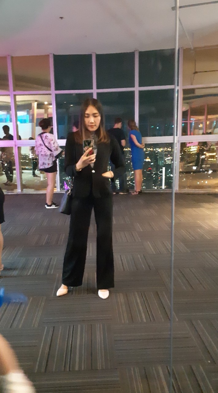kung รับหิ้วแบรนด์แท้100%