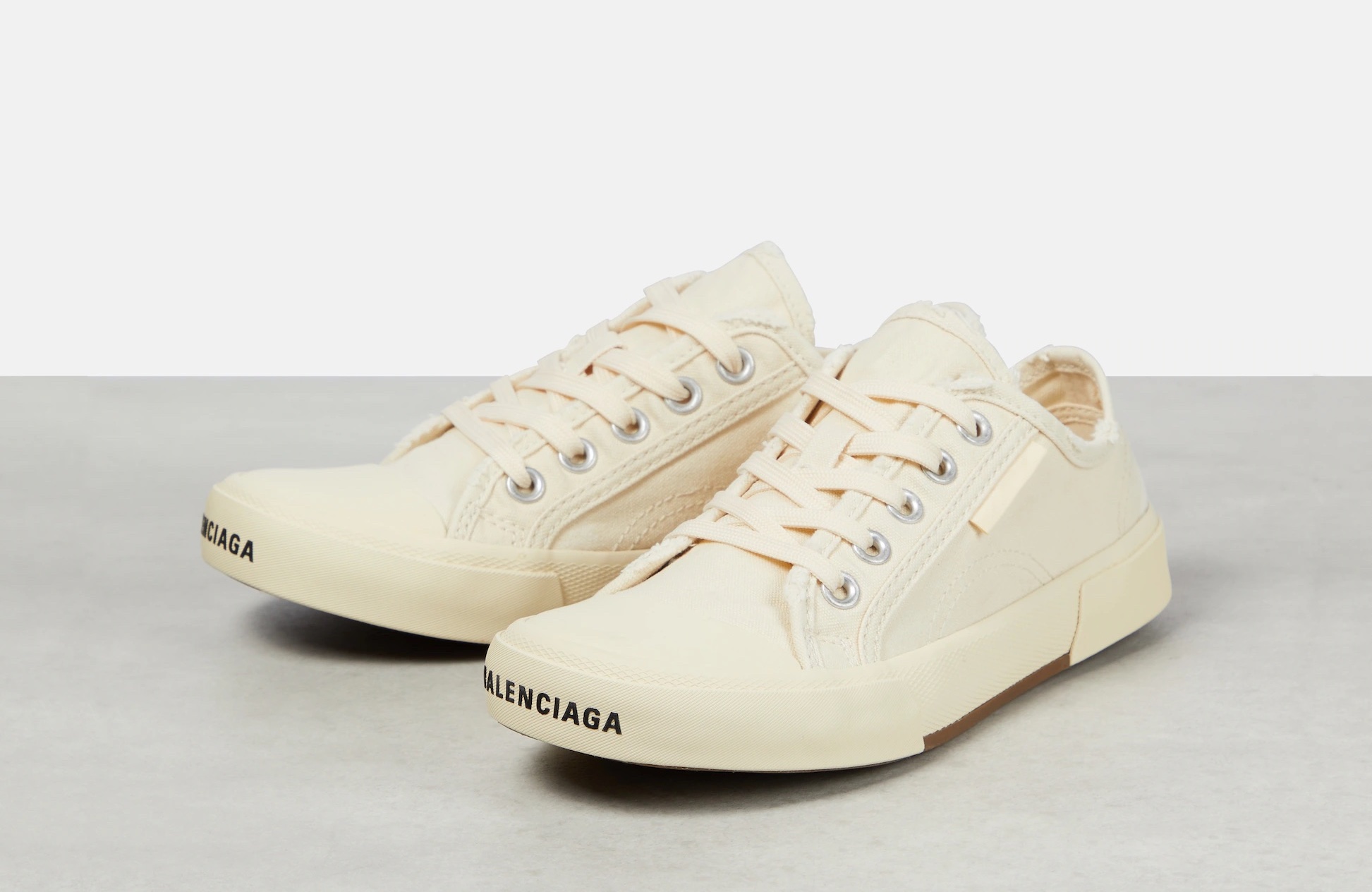 BALENCIAGA Paris low-top canvas sneakers