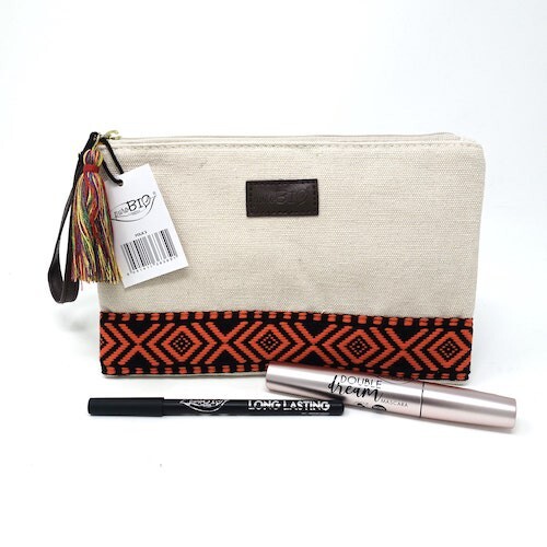 #有機睫毛膏 #有機眼線筆 #有機彩妝 #puroBIO #總代理公司正貨 義大利puroBIO普羅碧歐-夢幻眼妝限定組 組合內容：puroBIO雙效夢幻睫毛膏＋puroBIO超黑持久眼線筆+2020