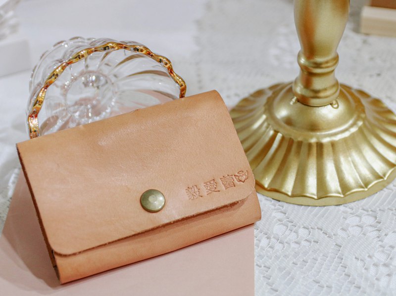 【手作表心意，字字表愛情】情人節限定推出『皮革手作搭配中文字母刻印』，平常只能刻英文、數字，機會難得、歡迎來玩～