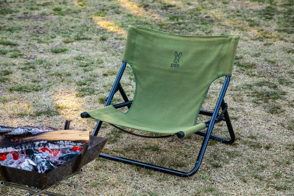 焚き火の時に使いたいチェア4つを座り比べてみた【&GP編集部クロス