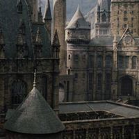 [ Hogwarts ]