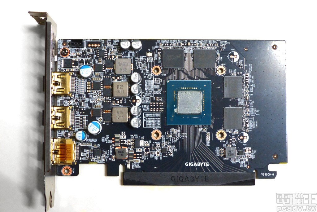 不插電顯示卡王位換人坐，GIGABYTE GeForce GTX 1650 OC 4G 評測登場