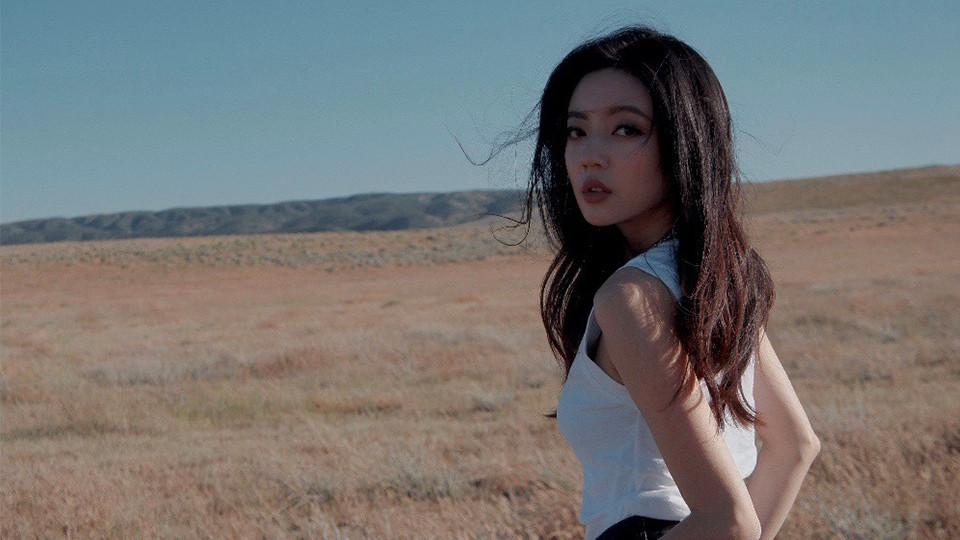 《以家人之名》女演員私服2：何瑞賢 飾演 唐燦