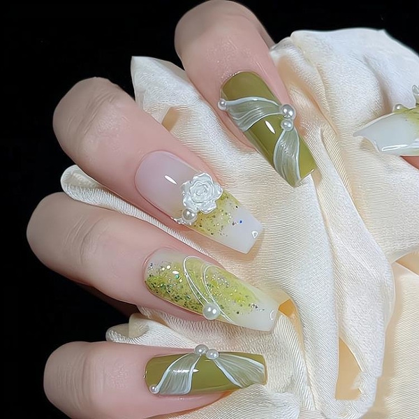 青綠飄帶山茶花穿戴甲2023新款仙氣美甲貼指甲貼可拆卸學生假指甲