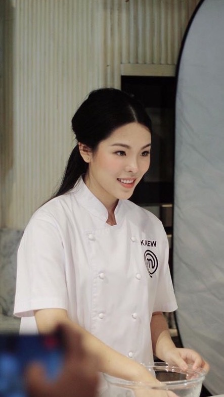 Team Mae Kaew