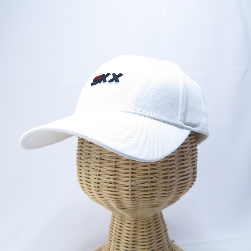 本公司保有因缺貨及其他外在因素之原因，取消雙方交易之權利。◇歡迎多多利用問與答詢問尺寸庫存 與溝通問題 謝謝 !!◇下標前 詢問尺寸後可在訂單備註，說明該款US幾號、UK幾號，或者CM 幾公分。 ◇商