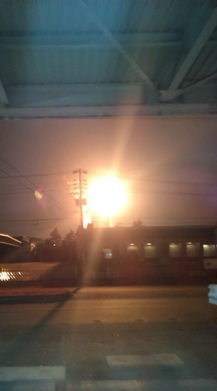 詩をつくってみました