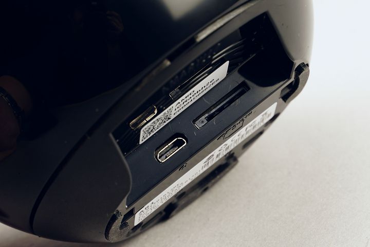 Amaryllo愛瑪麗歐打造的不僅是網路攝影機，更是安防機器人！具備自動追蹤功能及AI辨識功能的AR系列智慧保全