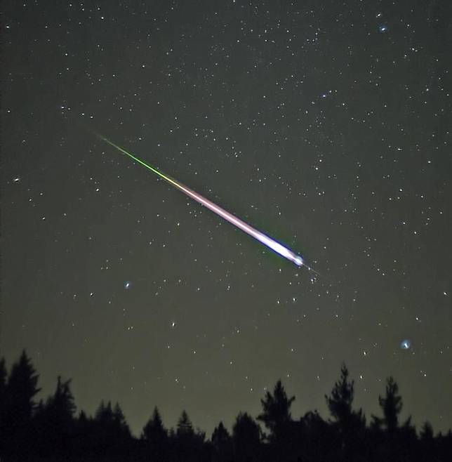 Unduh 88 Gambar Fenomena Hujan Meteor Pada Mesosfer  Gratis HD