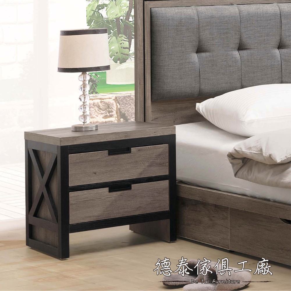 門片採用油壓緩衝鉸鏈 背板:美背處理 ---------------------------------------------------------------------------------