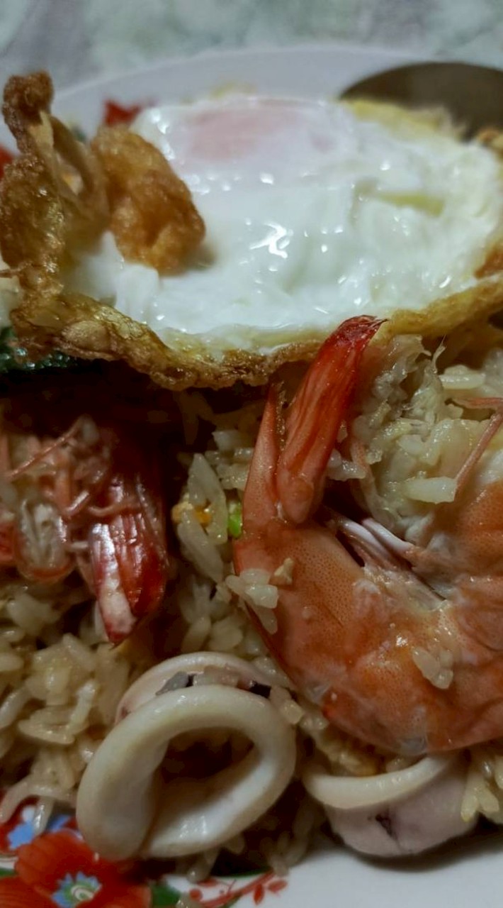 ร้านพี่กุ้ง อาหารตามสั่ง สนน.