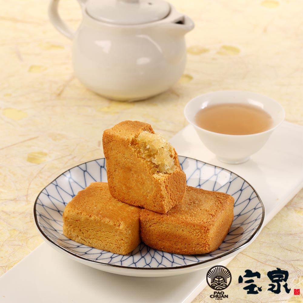 第四代陳坤宏先生更陸續研發出露之果、日月燒等獨家商品，再創製餅技藝高峰。多年來榮獲無數優良食品評鑑金牌獎，台中特色商店獎....等等，寶泉食品多年來的成功經營，全台已超過12 個據點，及成立網路行銷。