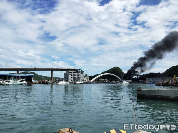 耐100年南方澳跨港新橋來了蔡英文主持 鯖魚 意象新橋動土典禮 Ettoday新聞雲 Line Today