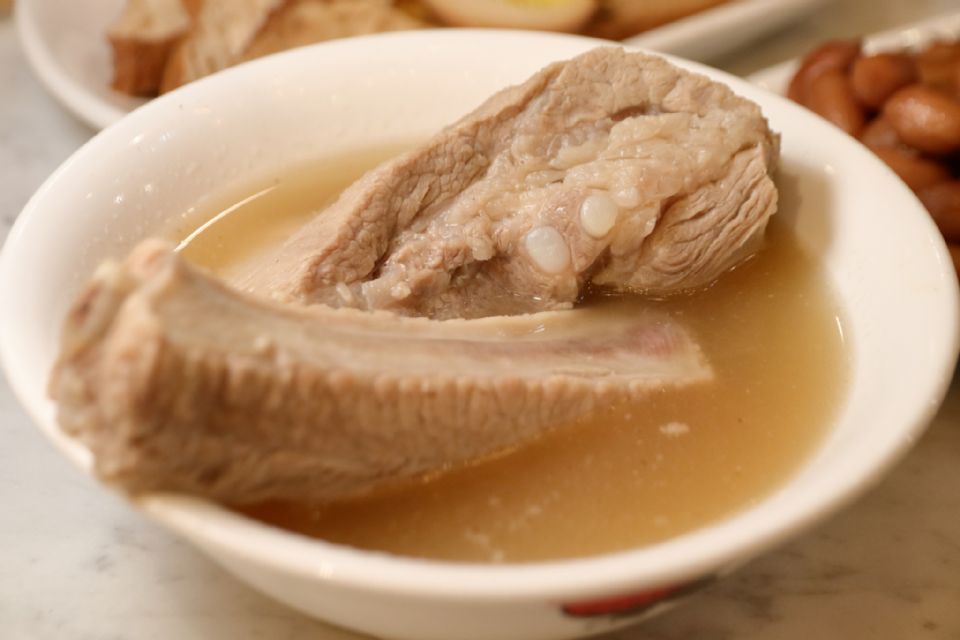 松發肉骨茶 招牌必點餐點和價格