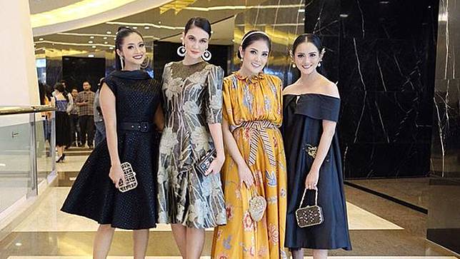 Rini Yulianti, Luna Maya, Nindi dan Ririn Ekawati