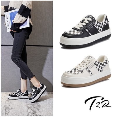 T2R-正韓空運-潮流真皮棋盤格造型厚底休閒鞋-增高約4公分-黑/米
