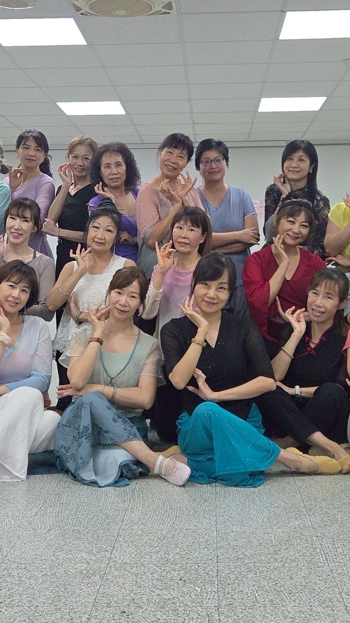 #麗心創藝舞團社群-上課影片分享