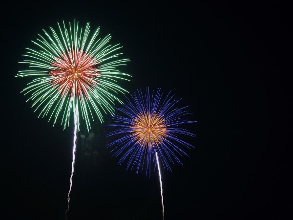 打ち上げ花火はどこから見ても同じ 種類は ハルメク365