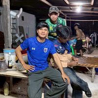 ฟ.ฟาร์มไก่ชนร้อยเอ็ด