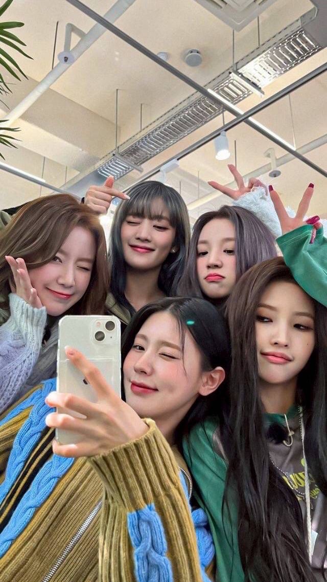 i-dle 聊天&送圖群