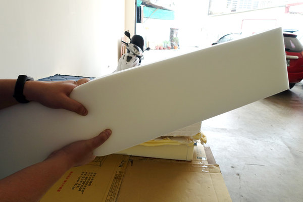 台中床墊工廠直營,台中獨立筒床墊,大里八鐘頭展示工廠,平價乳膠獨立筒床墊, 彈簧保固10年、流程透明手工客製獨立筒床墊