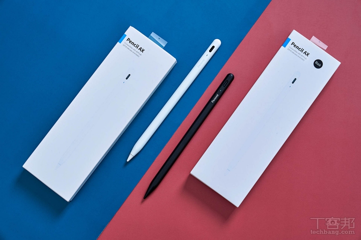 外包裝的設計簡約，黑色 Penoval AX 手寫筆包裝會貼上小圓黑貼紙，方便使用者判別