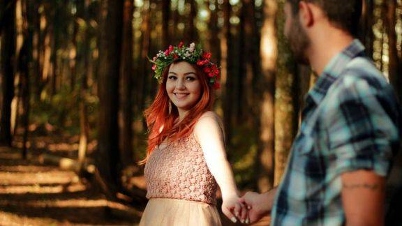 Ini 7 Tanda Pria Yang Cuma Pura Pura Cinta Sama Kamu Duh Jangan Mau Ketipu Girls Herstory Line Today