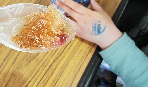 阿嬤ㄟ豆花-鶯歌老街裡，假日大排長龍的超人氣豆花店