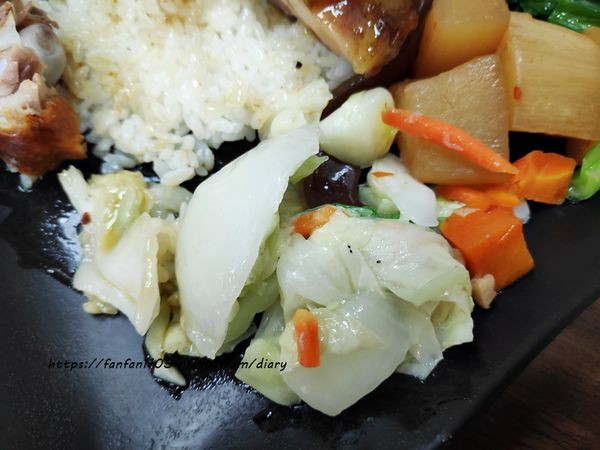 【三峽便當推薦】港式合歡燒臘便當 #鴨腿飯 #燒肉飯 #招牌飯 #三峽美食 #三峽便當外送 (2).jpg