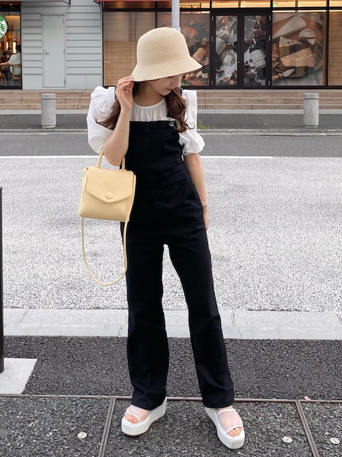 https://wear.jp/
