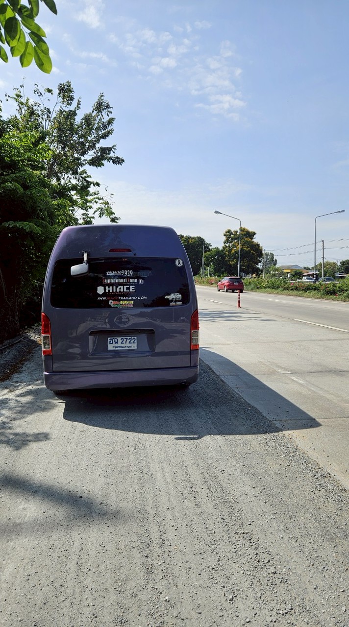 รถรับส่งนักเรียนโรงเรียนเจี้ยนหัวเบอร์ 8