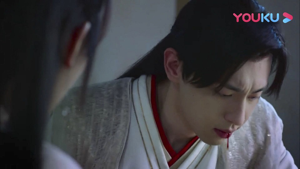 古裝劇中的「吐血美男」2：鄧倫 飾演《香蜜沉沉燼如霜》旭鳳