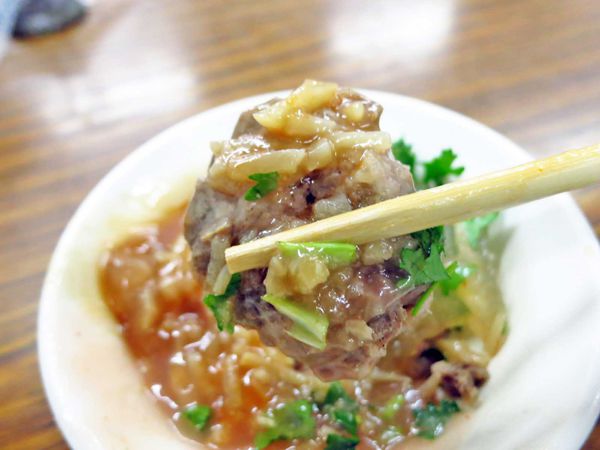 【台北美食】阿財彰化肉圓-超人氣排隊肉圓名店