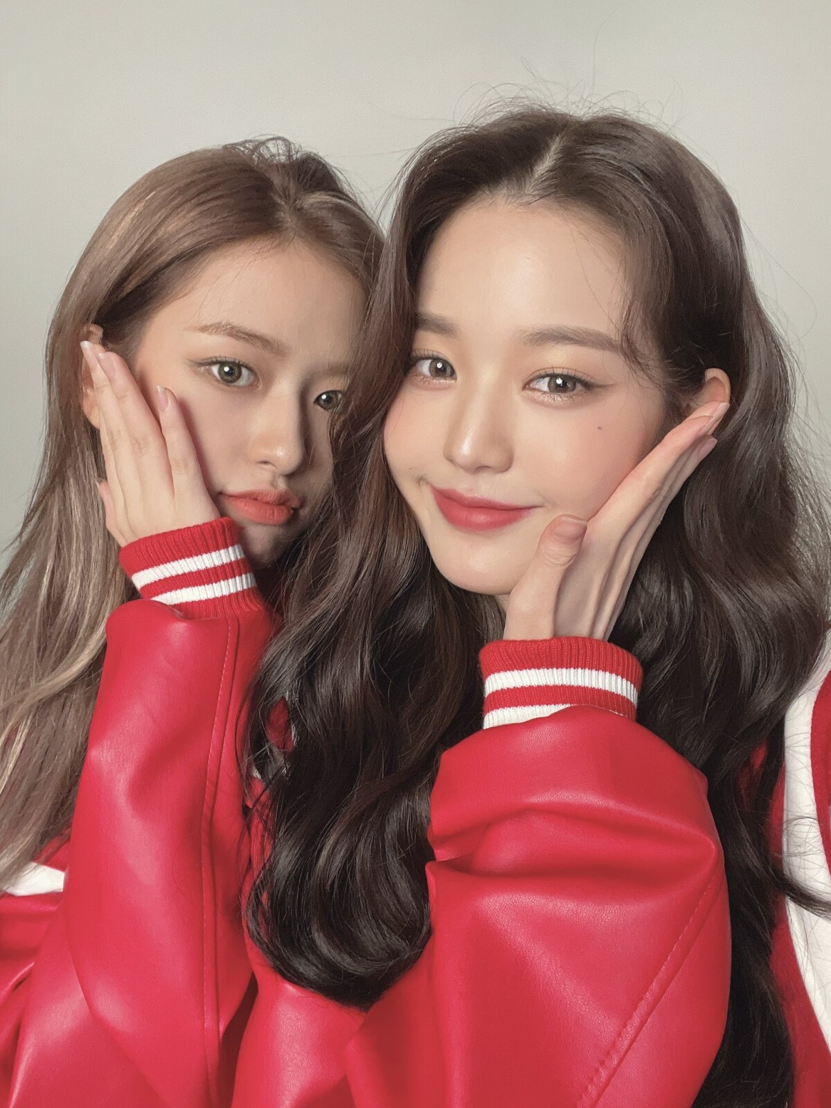 kpop五代女團「音放一位」top5！ITZY第三、IVE第二、第一名60冠獎盃拿到手軟！