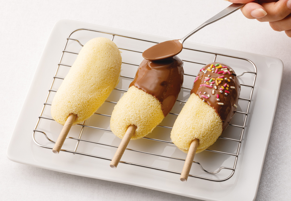 深具巧思的多種吃法讓「TOKYO BANANA 東京香蕉」多了與眾不同的糕點層次(圖片提供/TOKYO BANANA 東京香蕉)