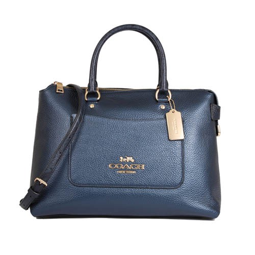 主商品名稱：【COACH】金屬光澤荔枝皮革前口袋手提斜背兩用包(IMO4J 金屬丹寧)配件: 廠商保證卡x1、原廠吊牌x1、原廠材質說明卡x1材質: 皮革尺寸: 底寬30cm*高23cm*厚13cm 