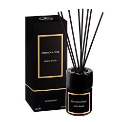 ◎帶來片刻舒服平靜的愉悅時光|◎放鬆享受每一天的賓士時刻|◎可持續使用10-12週品牌:MercedesBenz賓士類別:擴香香調:木質皮革琥珀香前味:菸草、皮革中味:雪松木、零陵香豆後味:琥珀、檀木