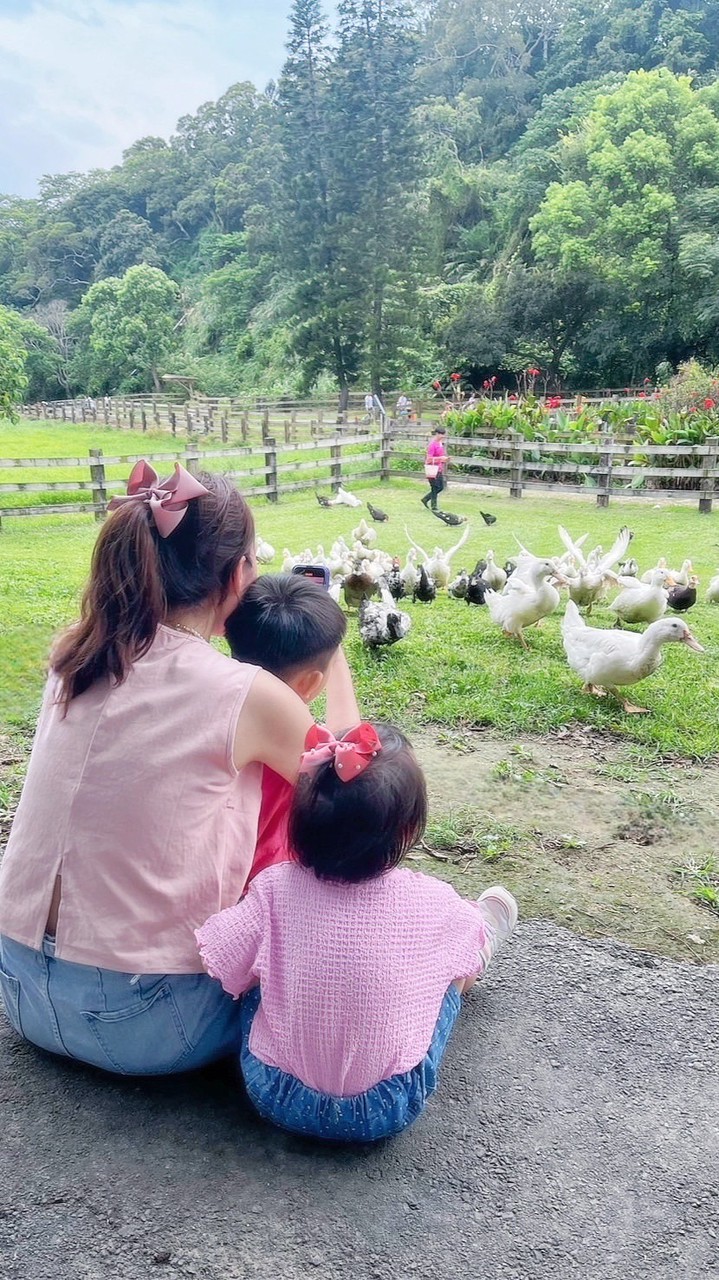 小時候胖不是胖(ง'̀-'́)ง